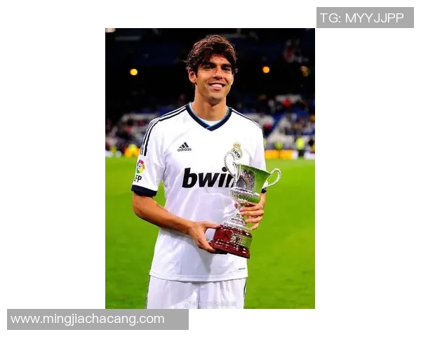 高清图展示足球明星卡卡的辉煌瞬间与精彩瞬间回顾