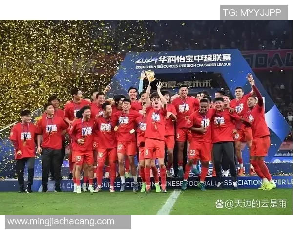 深圳足球队的崛起与发展探索：激情与力量的完美结合